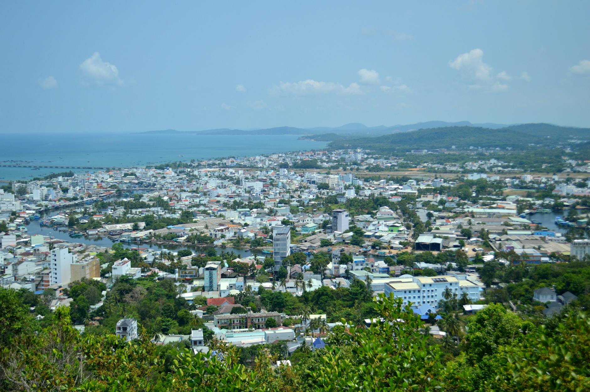 Phu Quoc Airport Transfer: All Options Explained